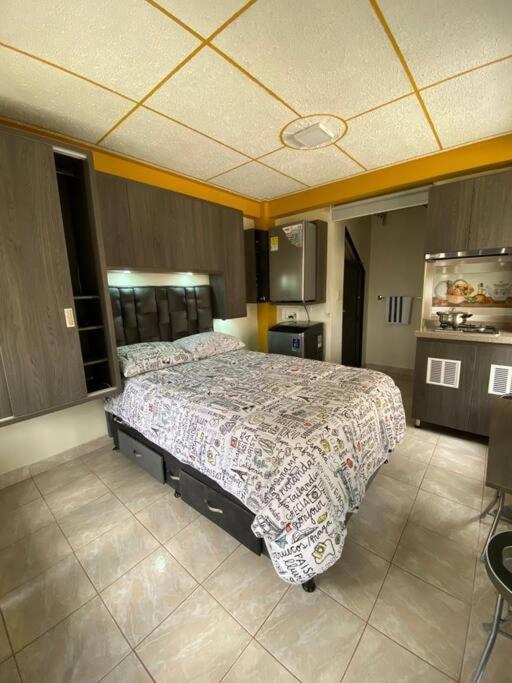 Apartaestudio Santa Rosa De Cabal Calle 16B # 7-30 Altos De Los Laureles - Esquina Luaran gambar